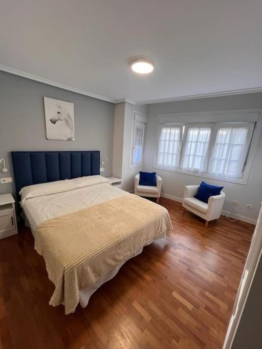 Casa Con Terraza En El Casco Villa Betanzos Bagian luar foto